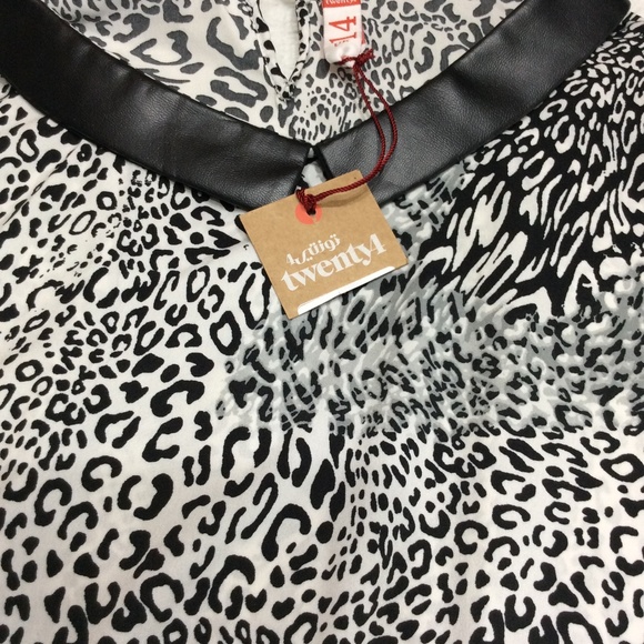 Twenty 4 Black & White Cheetah Print Blouse Sz 14 - Picture 3 of 8